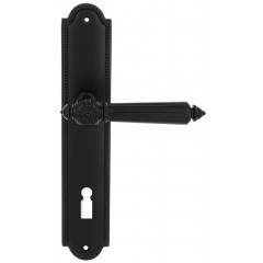 leon-pl03-f22-key.1200x1000