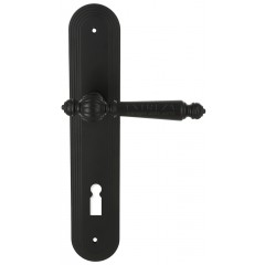 daniel-pl05-f22-key.1200x1000