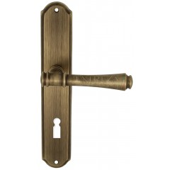 piero-pl01-f03-key.1200x1000